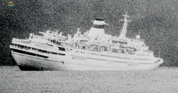 MV Mikhail Lermontov